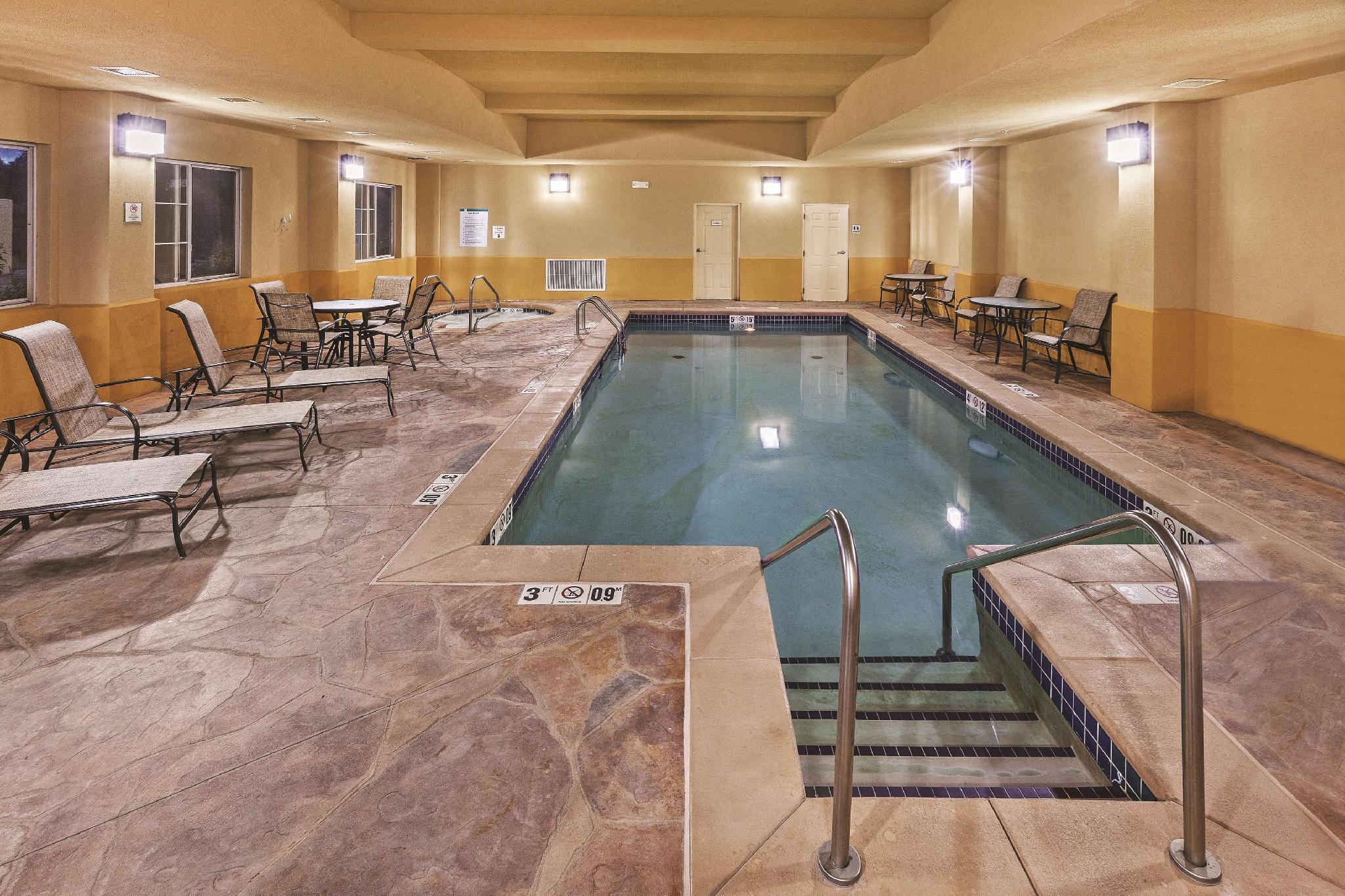 La Quinta By Wyndham Stillwater -University Area Exterior photo
