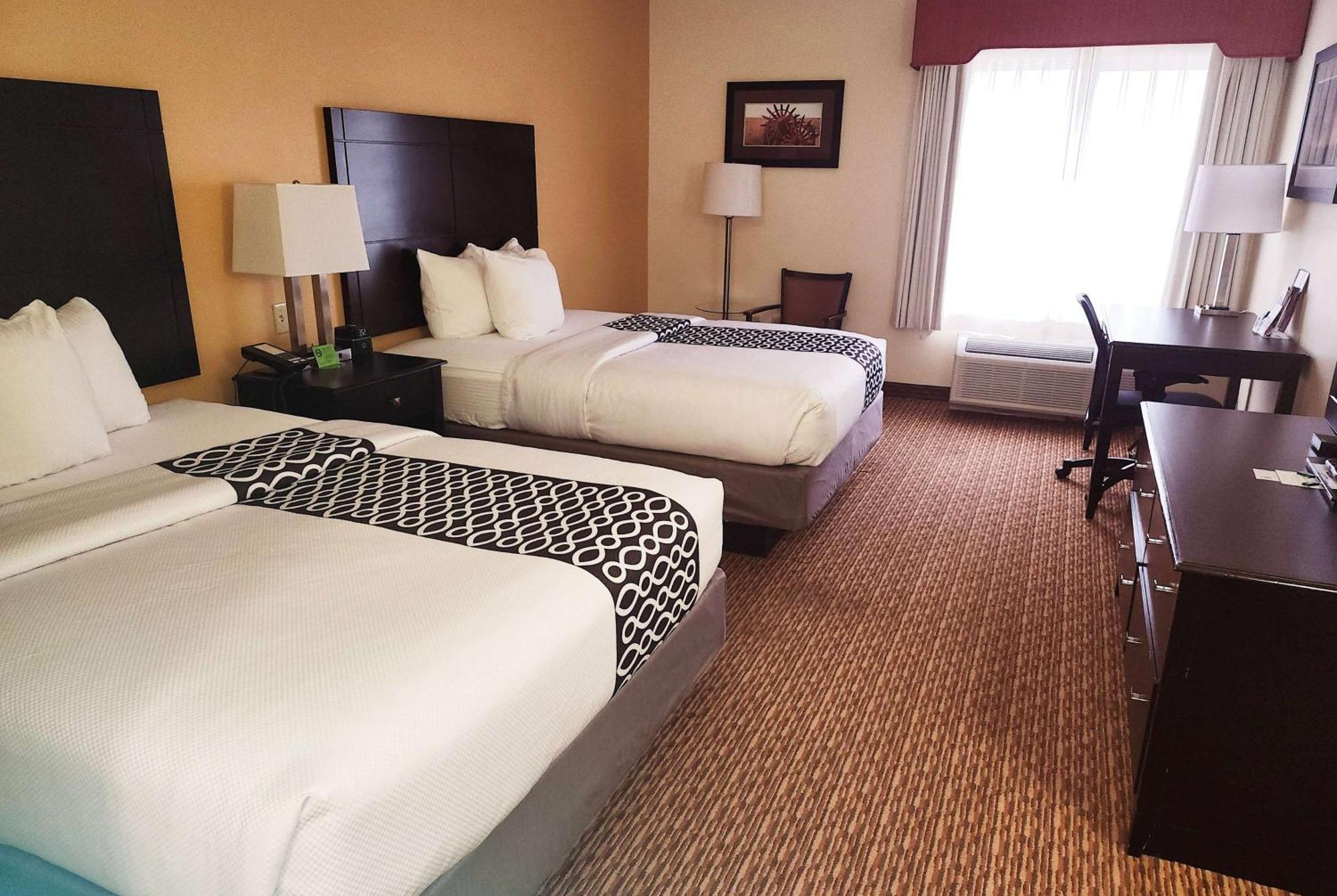 La Quinta By Wyndham Stillwater -University Area Exterior photo